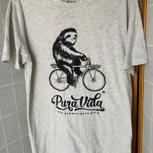 Pura Vida Gray Sloth on Bike Graphic T-Shirt, XL